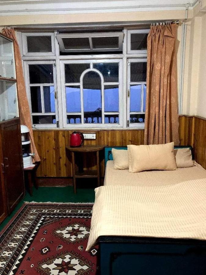 Raibas Homestay Darjeeling  Bagian luar foto